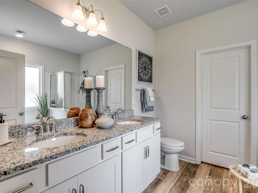 4012 Juno Drive, Charlotte, NC 28215.  MLS# CAR4407989, YatesRealty ID 41546. Photos are representative only - actual selections may vary.