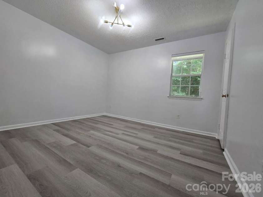 2601 Briar Trail Court, Matthews, NC 28104.  MLS# CAR4410537, YatesRealty ID 41548. 