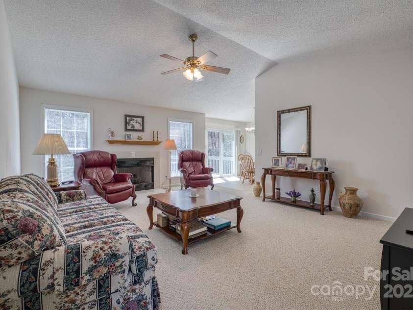 105 River Glen Drive, Morganton, NC 28655.  MLS# CAR4239601, YatesRealty ID 4155. 