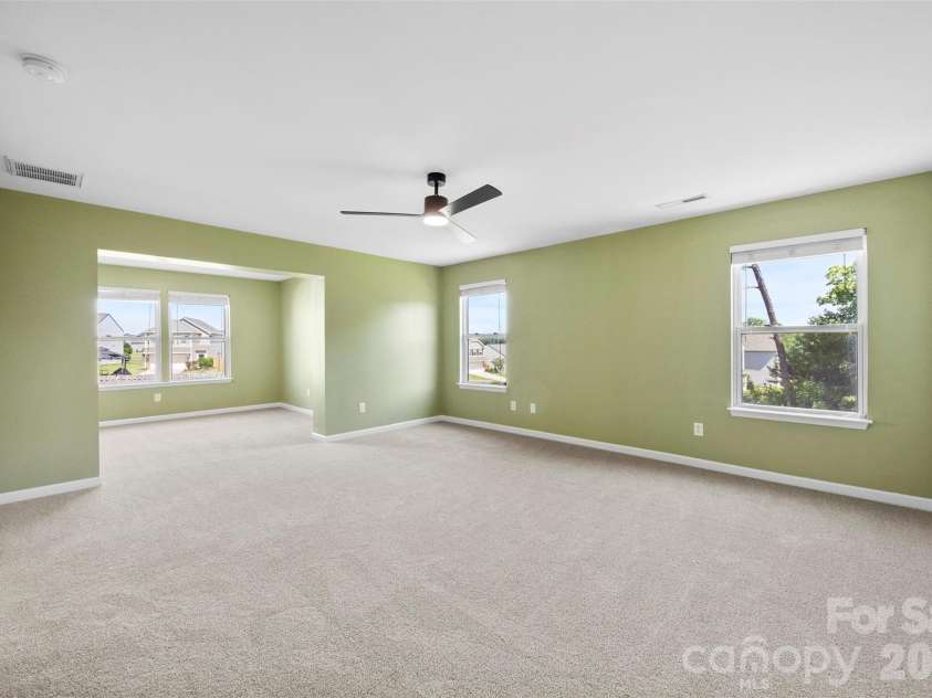 111 Trick Ski Lane, Statesville, NC 28677.  MLS# CAR4398095, YatesRealty ID 4155. 