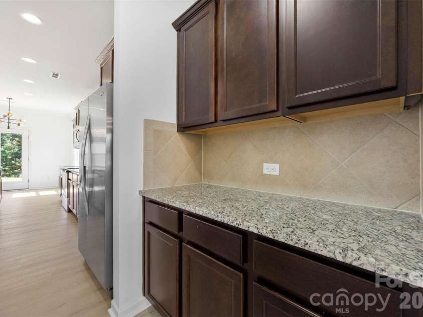 111 Trick Ski Lane, Statesville, NC 28677.  MLS# CAR4398095, YatesRealty ID 4155. 