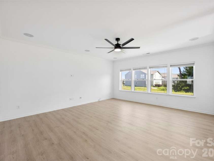 111 Trick Ski Lane, Statesville, NC 28677.  MLS# CAR4398095, YatesRealty ID 4155. 