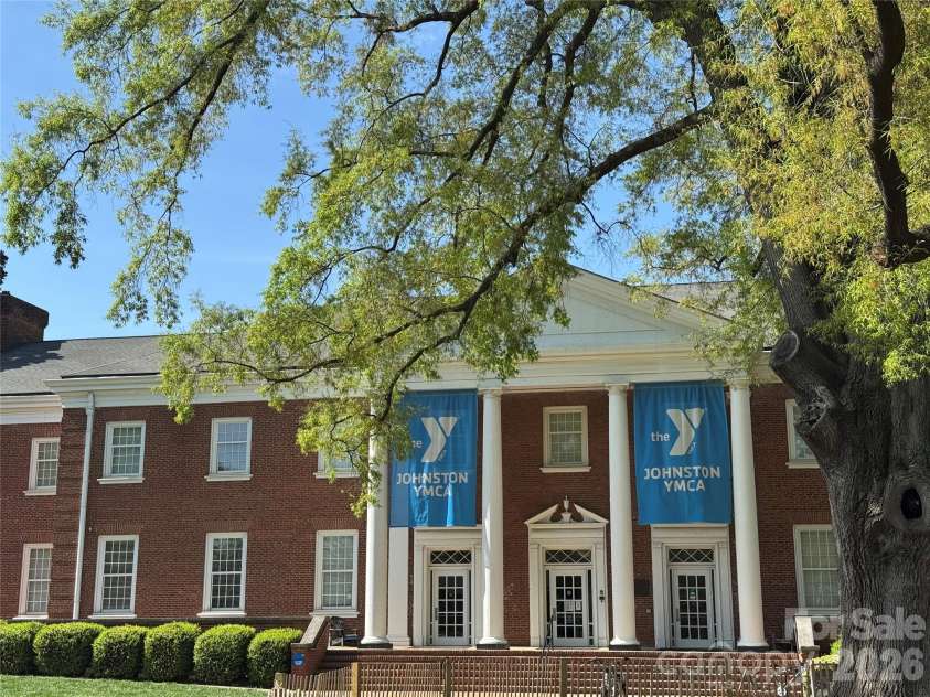 2804 Whiting Avenue, Charlotte, NC 28205.  MLS# CAR4343055, YatesRealty ID 4155. 