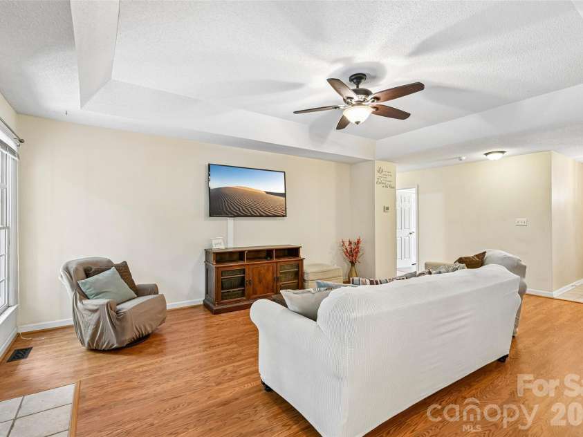 2167 Lookout Ridge, Rock Hill, SC 29732.  MLS# CAR4392491, YatesRealty ID 41551. 