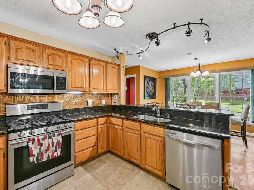 2167 Lookout Ridge, Rock Hill, SC 29732.  MLS# CAR4392491, YatesRealty ID 41551. 