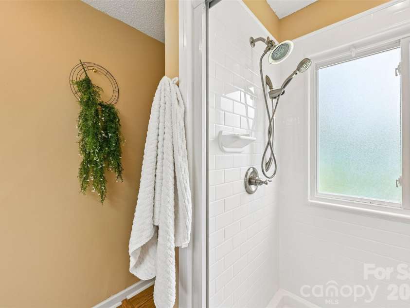 2167 Lookout Ridge, Rock Hill, SC 29732.  MLS# CAR4392491, YatesRealty ID 41551. 