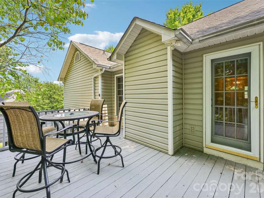 2167 Lookout Ridge, Rock Hill, SC 29732.  MLS# CAR4392491, YatesRealty ID 41551. 