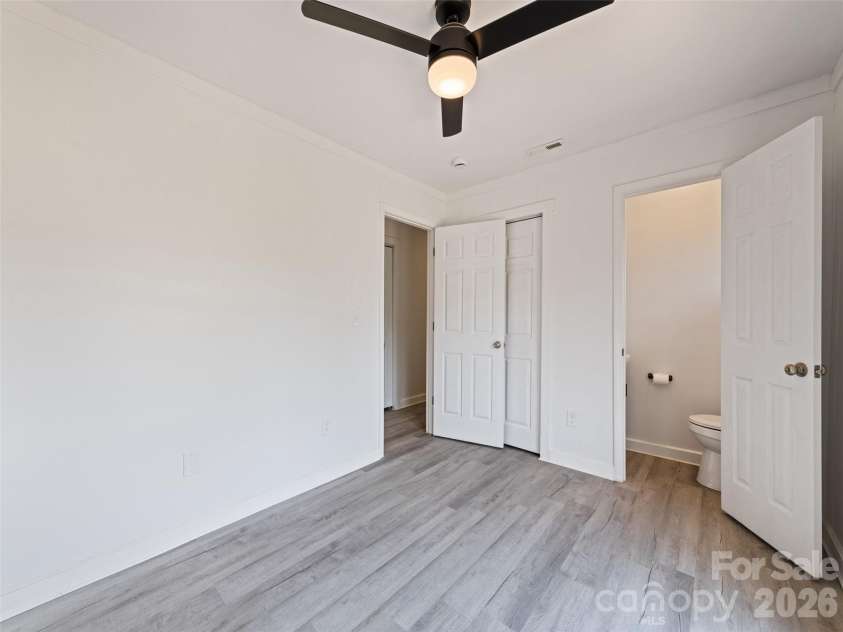 70 Levi Street, Clyde, NC 28721.  MLS# CAR4405309, YatesRealty ID 41552. 
