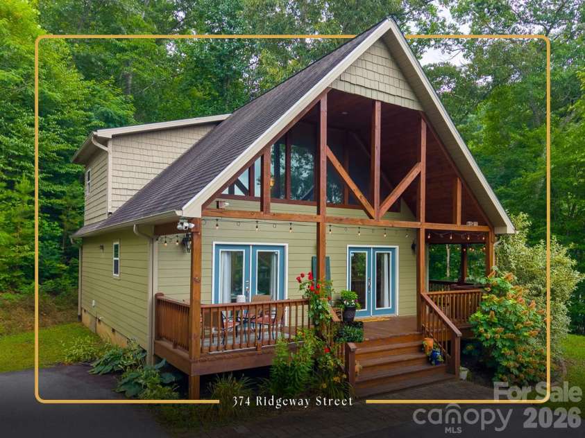 374 Ridgeway Street, Sylva, NC 28779.  MLS# CAR4408873, YatesRealty ID 41553. 