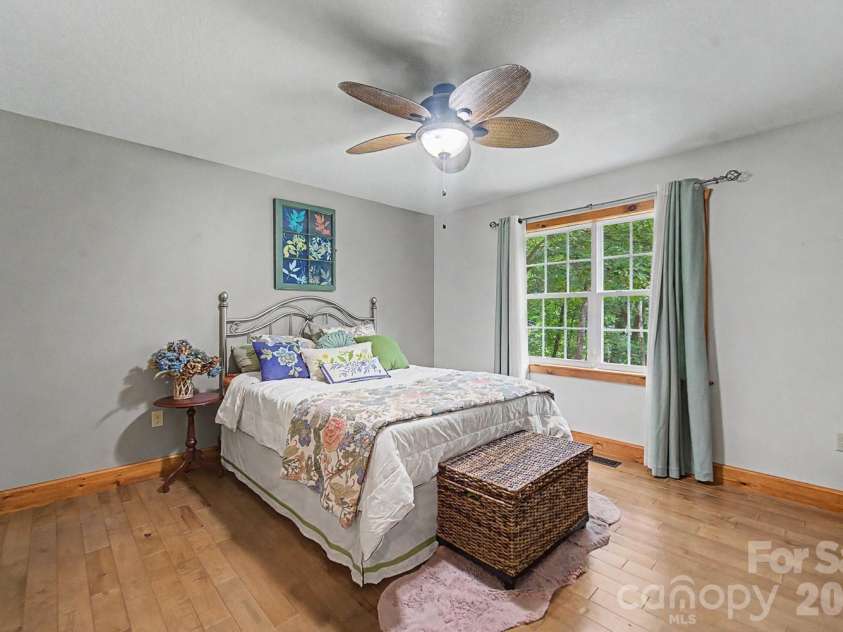 374 Ridgeway Street, Sylva, NC 28779.  MLS# CAR4408873, YatesRealty ID 41553. 