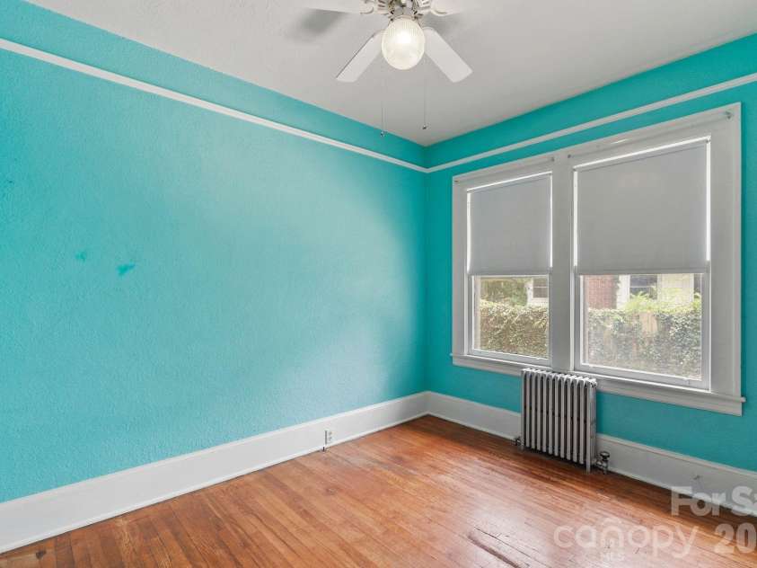 47 Virginia Avenue, Asheville, NC 28806.  MLS# CAR4409205, YatesRealty ID 41554. 