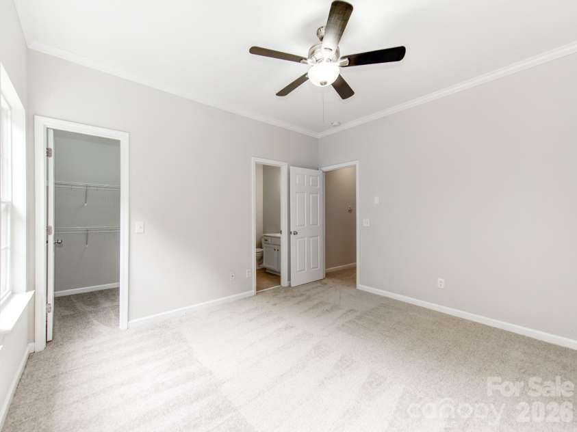 220 Township Drive, Fort Mill, SC 29715.  MLS# CAR4409133, YatesRealty ID 41555. Large Rooms