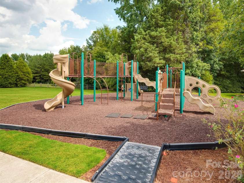220 Township Drive, Fort Mill, SC 29715.  MLS# CAR4409133, YatesRealty ID 41555. Playground