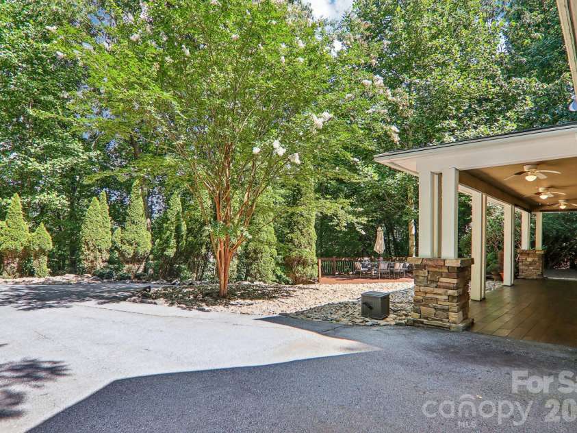 10 Cedar Drive, Mills River, NC 28759.  MLS# CAR4401333, YatesRealty ID 41556. 