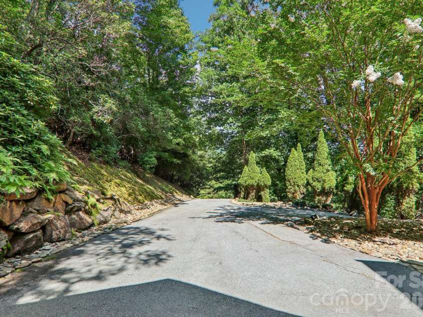 10 Cedar Drive, Mills River, NC 28759.  MLS# CAR4401333, YatesRealty ID 41556. 