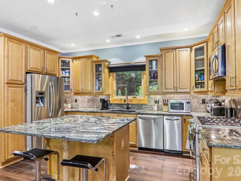 10 Cedar Drive, Mills River, NC 28759.  MLS# CAR4401333, YatesRealty ID 41556. 