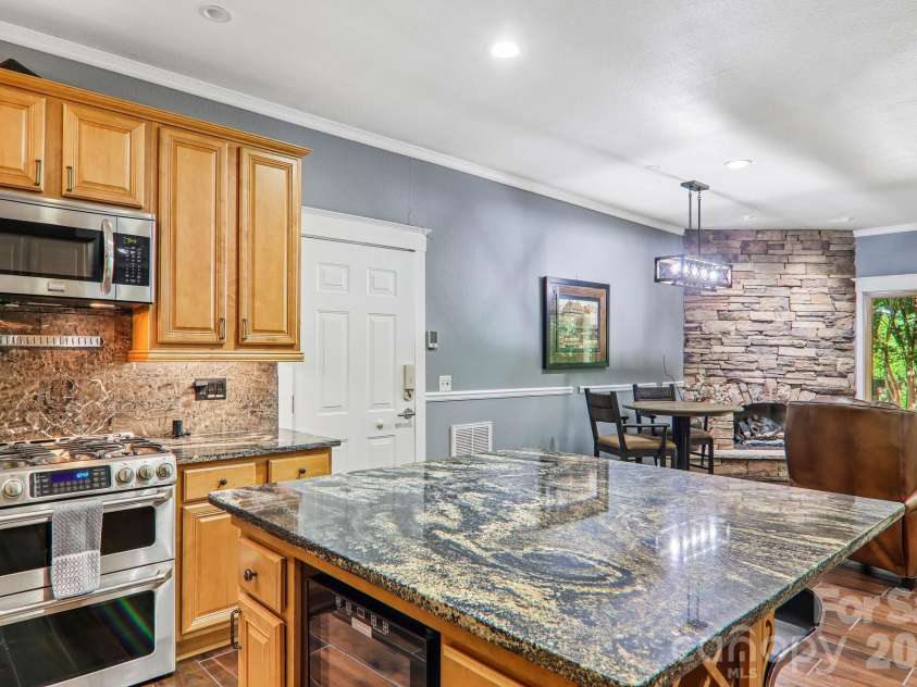 10 Cedar Drive, Mills River, NC 28759.  MLS# CAR4401333, YatesRealty ID 41556. 