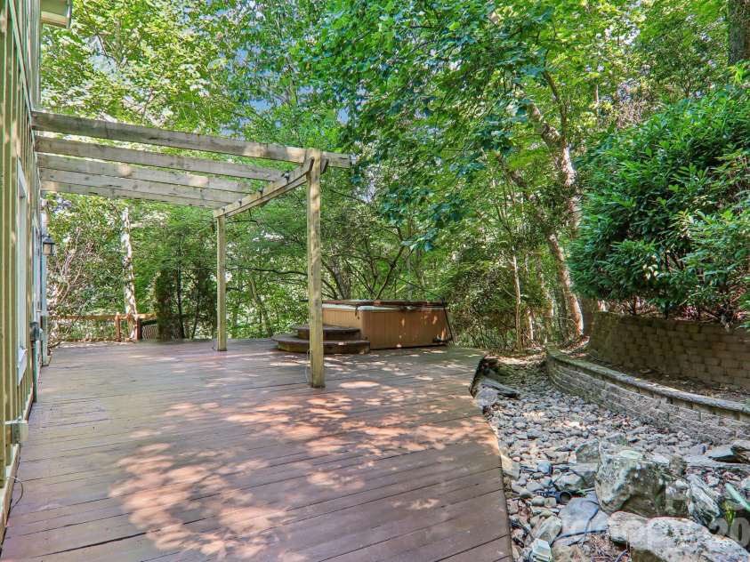 10 Cedar Drive, Mills River, NC 28759.  MLS# CAR4401333, YatesRealty ID 41556. 