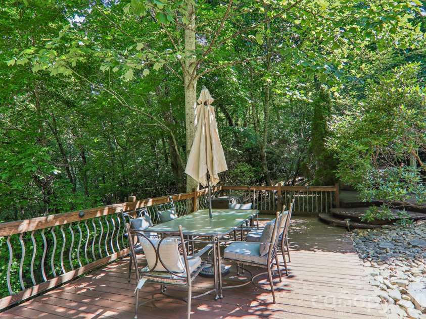 10 Cedar Drive, Mills River, NC 28759.  MLS# CAR4401333, YatesRealty ID 41556. 