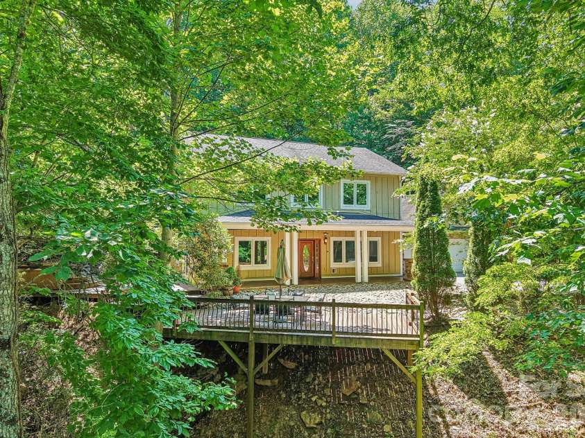 10 Cedar Drive, Mills River, NC 28759.  MLS# CAR4401333, YatesRealty ID 41556. 
