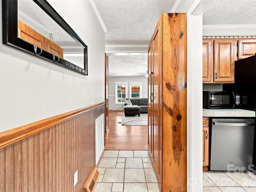 1973 Davis Circle, Clover, SC 29710.  MLS# CAR4409583, YatesRealty ID 41557. 