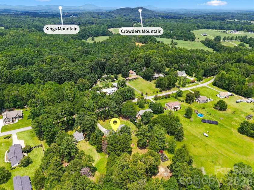 1973 Davis Circle, Clover, SC 29710.  MLS# CAR4409583, YatesRealty ID 41557. 