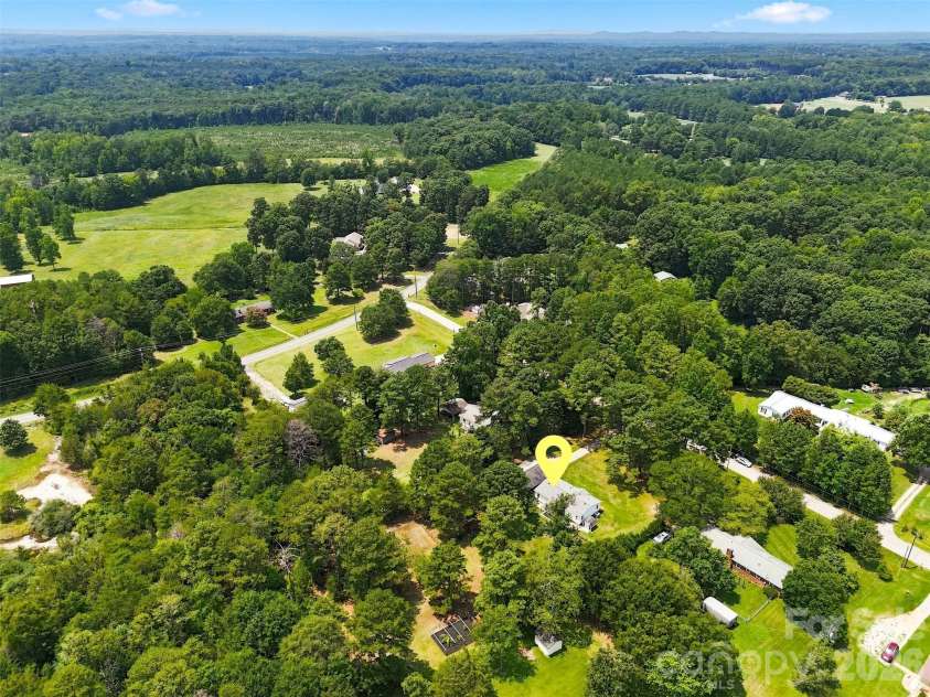 1973 Davis Circle, Clover, SC 29710.  MLS# CAR4409583, YatesRealty ID 41557. 