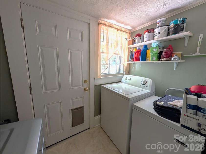 507 10th Street, Kannapolis, NC 28083.  MLS# CAR4401406, YatesRealty ID 41558. 