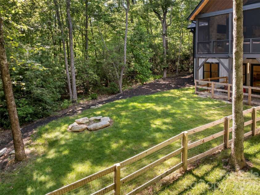 80 Maple Grove Court, Hendersonville, NC 28792.  MLS# CAR4409881, YatesRealty ID 41559. 