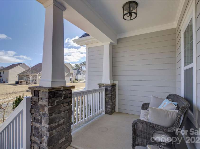 17609 Caddy Court, Charlotte, NC 28278.  MLS# CAR4228599, YatesRealty ID 4156. 