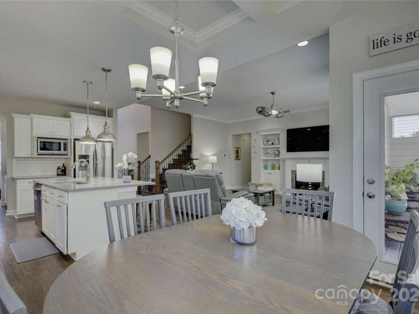 17609 Caddy Court, Charlotte, NC 28278.  MLS# CAR4228599, YatesRealty ID 4156. 