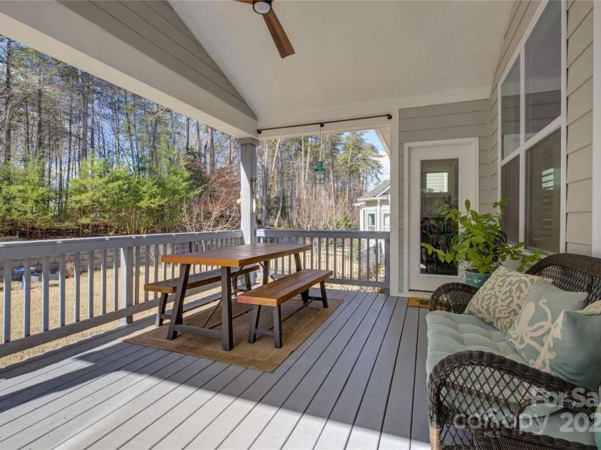 17609 Caddy Court, Charlotte, NC 28278.  MLS# CAR4228599, YatesRealty ID 4156. 
