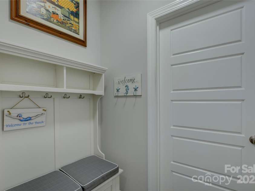 17609 Caddy Court, Charlotte, NC 28278.  MLS# CAR4228599, YatesRealty ID 4156. 