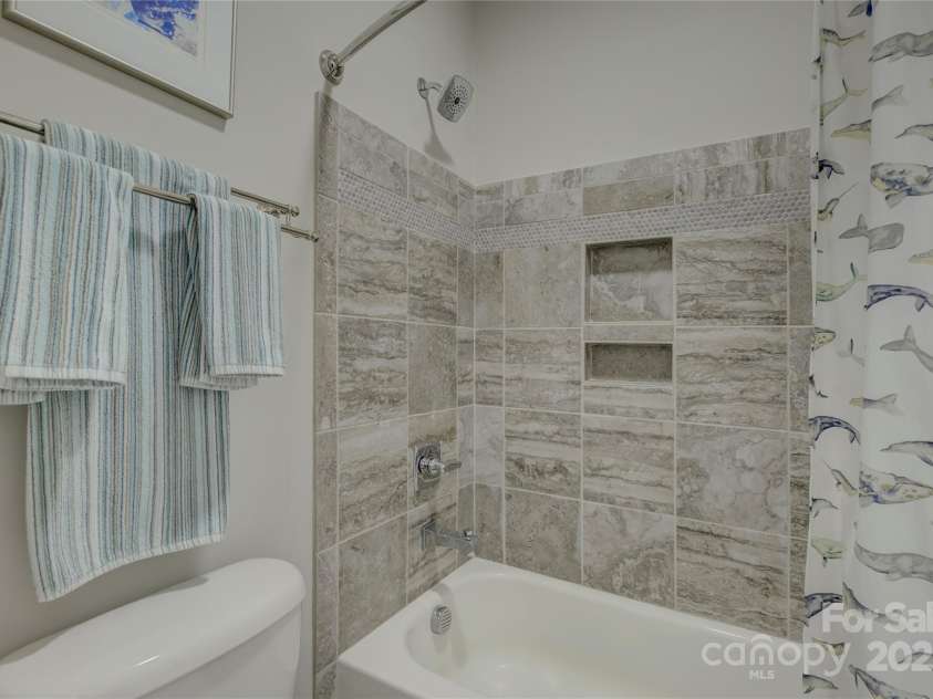 17609 Caddy Court, Charlotte, NC 28278.  MLS# CAR4228599, YatesRealty ID 4156. 