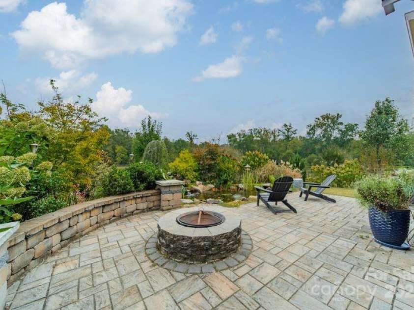 2762 Red Maple Lane, Harrisburg, NC 28075.  MLS# CAR4324491, YatesRealty ID 4156. 