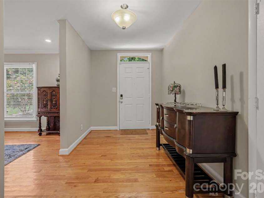 8537 Furrier Drive, Charlotte, NC 28270.  MLS# CAR4403046, YatesRealty ID 41560. 