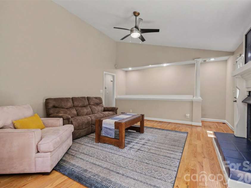 8537 Furrier Drive, Charlotte, NC 28270.  MLS# CAR4403046, YatesRealty ID 41560. 