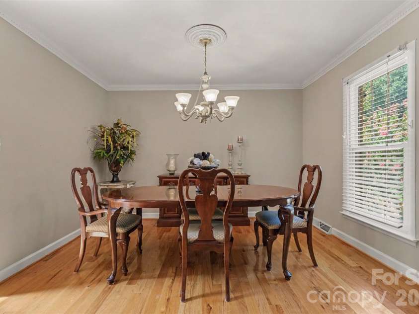 8537 Furrier Drive, Charlotte, NC 28270.  MLS# CAR4403046, YatesRealty ID 41560. 