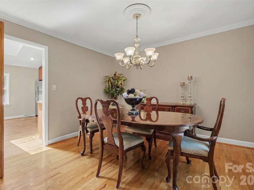 8537 Furrier Drive, Charlotte, NC 28270.  MLS# CAR4403046, YatesRealty ID 41560. 