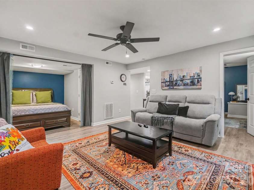 8537 Furrier Drive, Charlotte, NC 28270.  MLS# CAR4403046, YatesRealty ID 41560. 