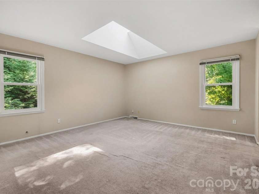 8537 Furrier Drive, Charlotte, NC 28270.  MLS# CAR4403046, YatesRealty ID 41560. 