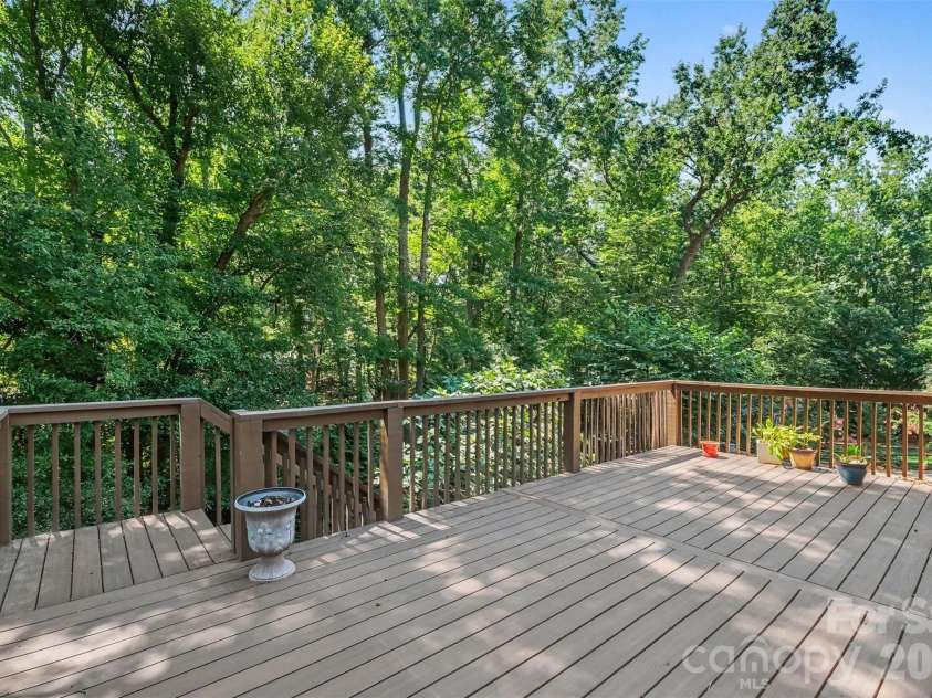 8537 Furrier Drive, Charlotte, NC 28270.  MLS# CAR4403046, YatesRealty ID 41560. 
