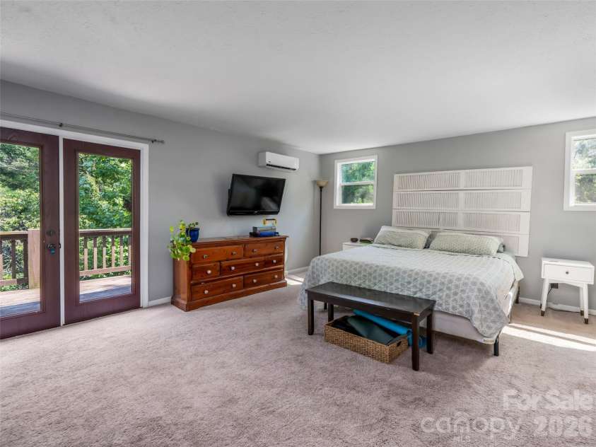 61 Sherwood Forest Drive, Arden, NC 28704.  MLS# CAR4410058, YatesRealty ID 41567. 