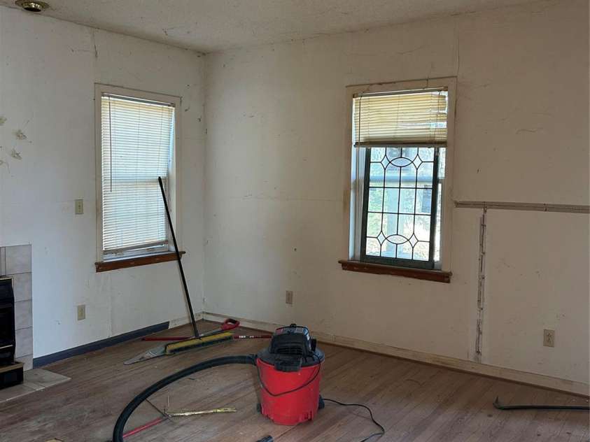 16 Mallory Lane, Arden, NC 28704.  MLS# CAR4346246, YatesRealty ID 41568. 