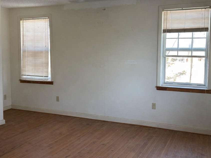 16 Mallory Lane, Arden, NC 28704.  MLS# CAR4346246, YatesRealty ID 41568. 