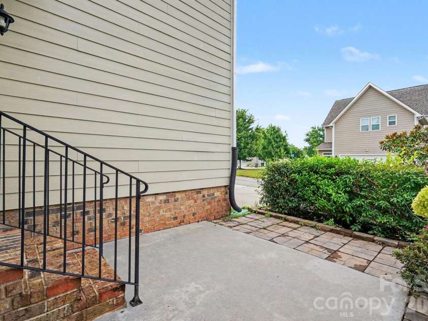3314 Sara Margaret Drive, Monroe, NC 28110.  MLS# CAR4407485, YatesRealty ID 41569. 