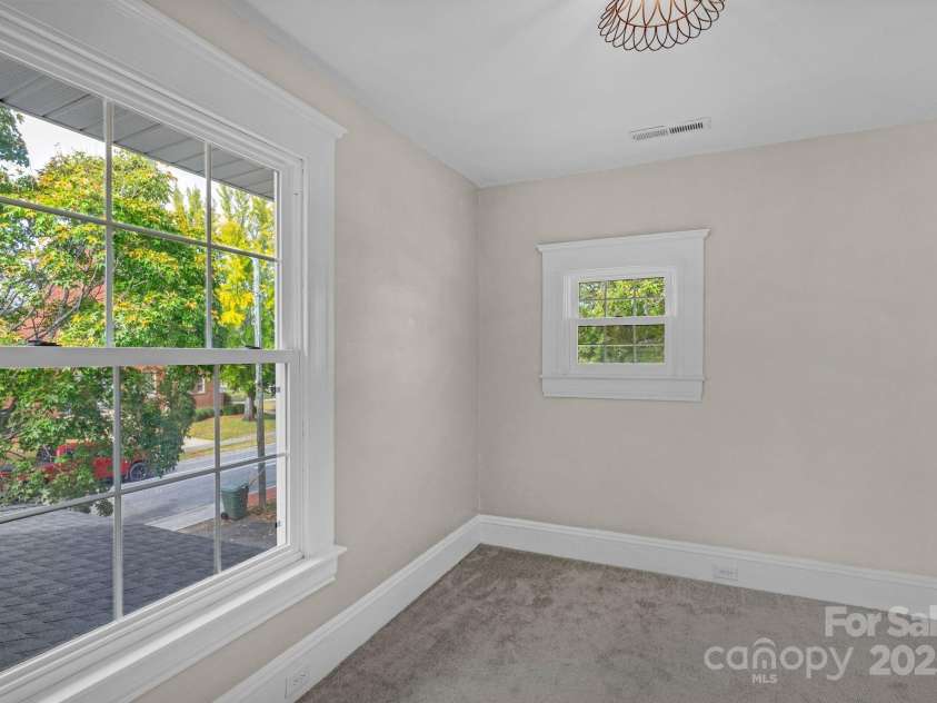 107 Rockingham Road, Rockingham, NC 28379.  MLS# CAR4332432, YatesRealty ID 4157. 5th Bedroom, Office or Great Walk-in Closet!