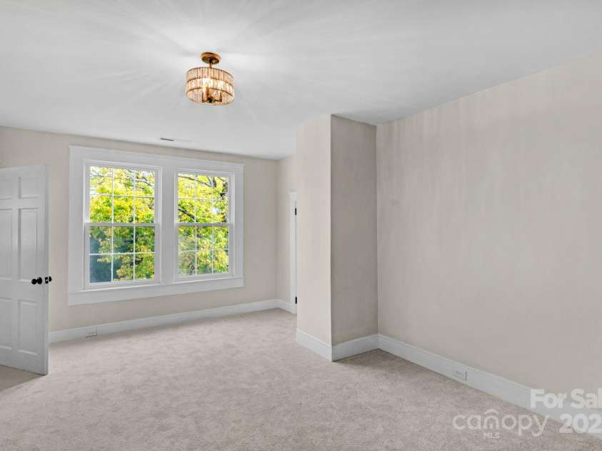 107 Rockingham Road, Rockingham, NC 28379.  MLS# CAR4332432, YatesRealty ID 4157. Upstairs 2nd Primary Bedroom Suite!