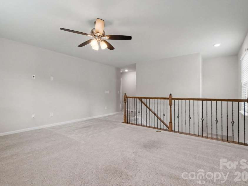 16846 Cozy Cove Road, Charlotte, NC 28278.  MLS# CAR4407467, YatesRealty ID 41570. 
