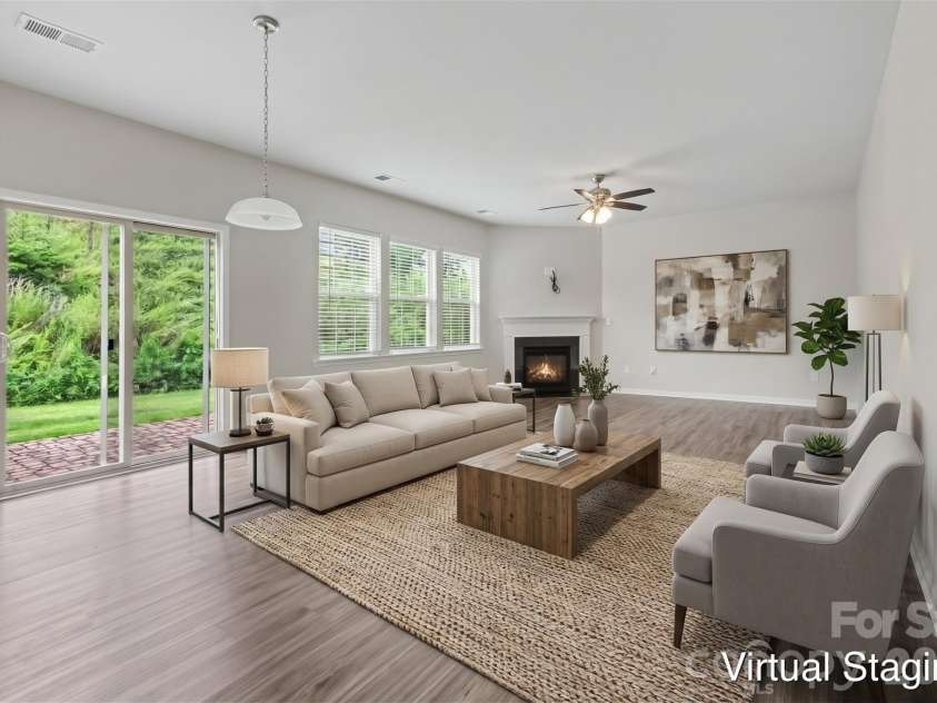 16846 Cozy Cove Road, Charlotte, NC 28278.  MLS# CAR4407467, YatesRealty ID 41570. Virtually Staged